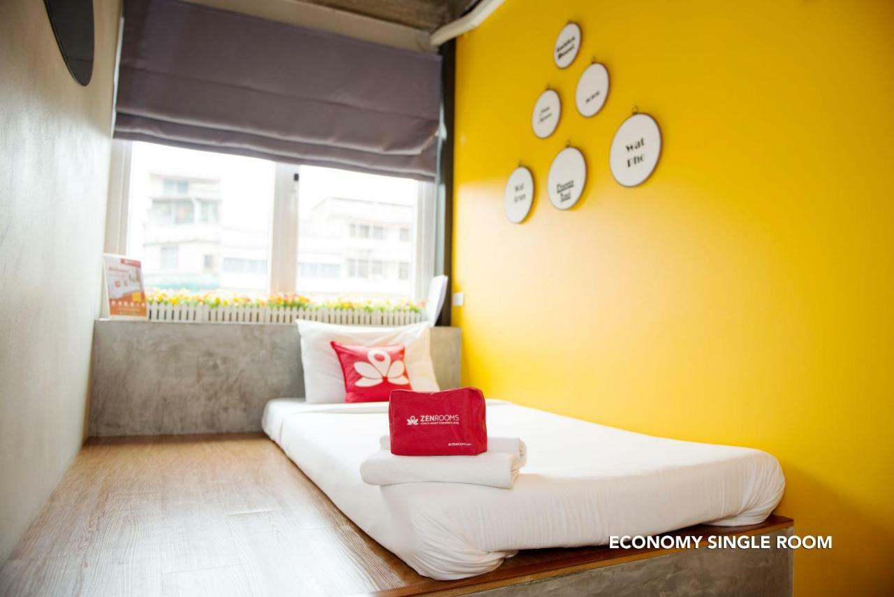 Zen Rooms Damrongrak Road Bangkok Exterior photo
